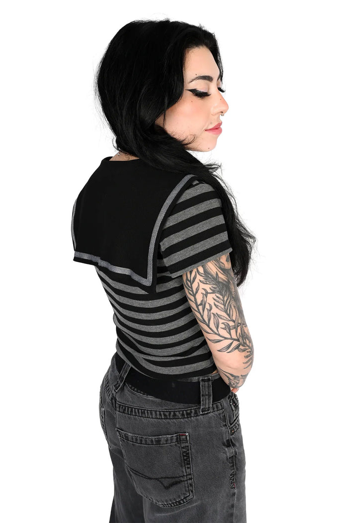 short sleeve striped top with sailor collar