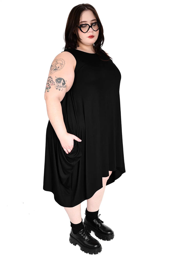 ultra comfortable and versatile flowy black dress