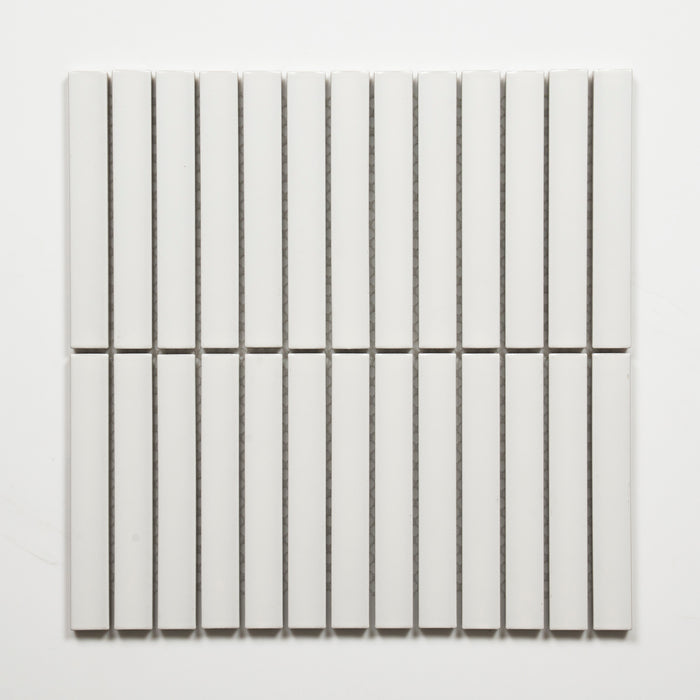 Single No Hand Flute White Matte Concave Porcelain Finger Mosaic Tile 22×145mm FINLAWHMCONCMOS - The Blue Space