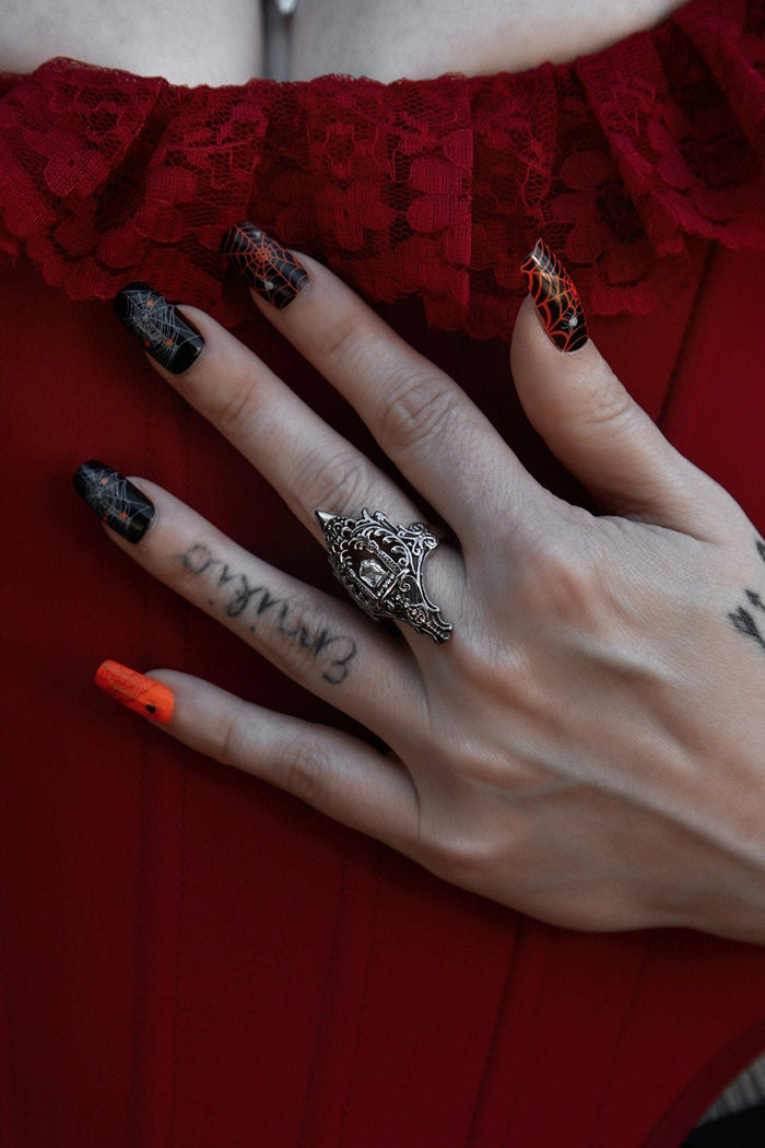 Gloomstone Ring - jewelry - VampireFreaks - Lively Ghosts
