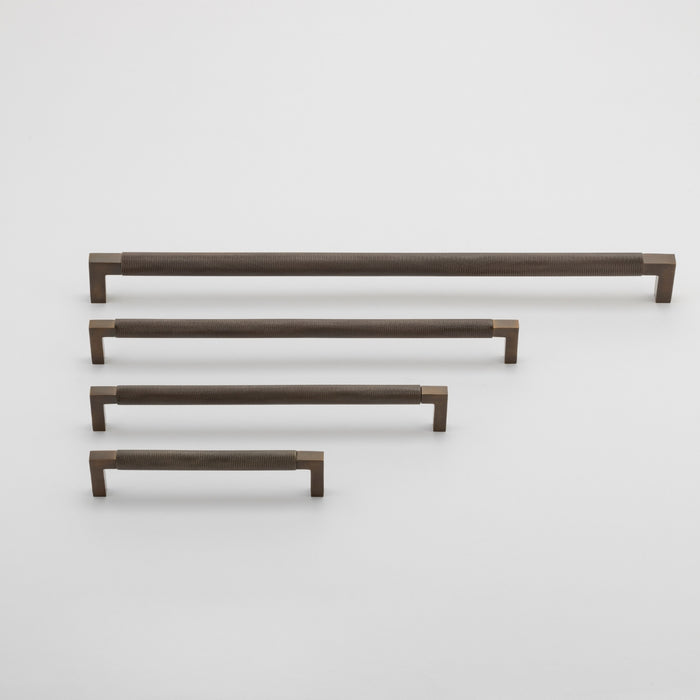 All Size Iver Brunswick 256mm Cabinet Pull Handle Signature Brass 22124 - The Blue Space
