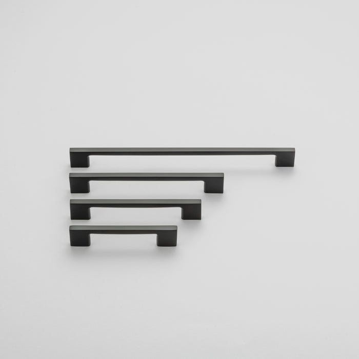 All Sizes Iver Cali 128mm Cabinet Pull Handle Matte Black SDG-0527 - The Blue Space