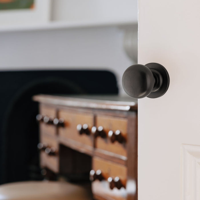 Lifestyle Iver Cambridge Knob Round Rose Passage Kit Signature Brass  0201KPASS60 - The Blue Space
