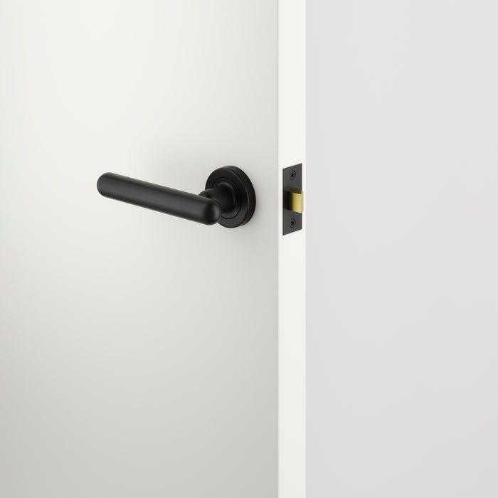 Lifestyle Iver Puerto Lever Round Rose Passage Kit Matte Black 24003KPASS60 - The Blue Space