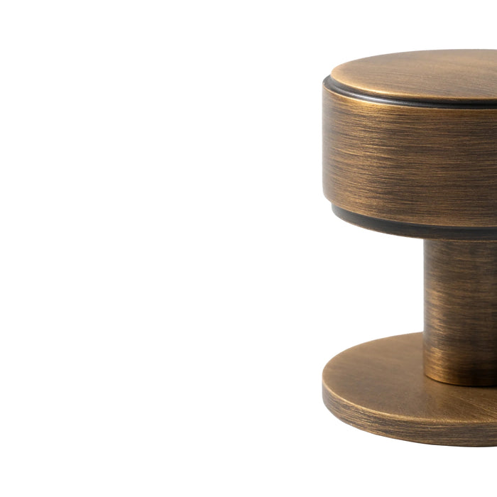 Detail Momo Handles Belgravia 35mm Round Knob Plain Bronze BLGPL035.BNZ - The Blue Space