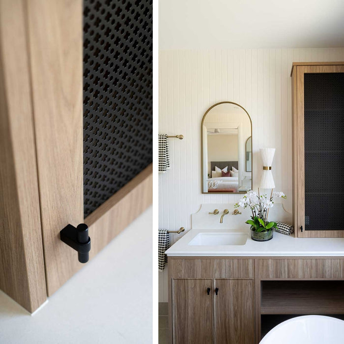 Momo Handles Maida T Knob in Black featured in Modern Australian Bathroom - The Blue Space