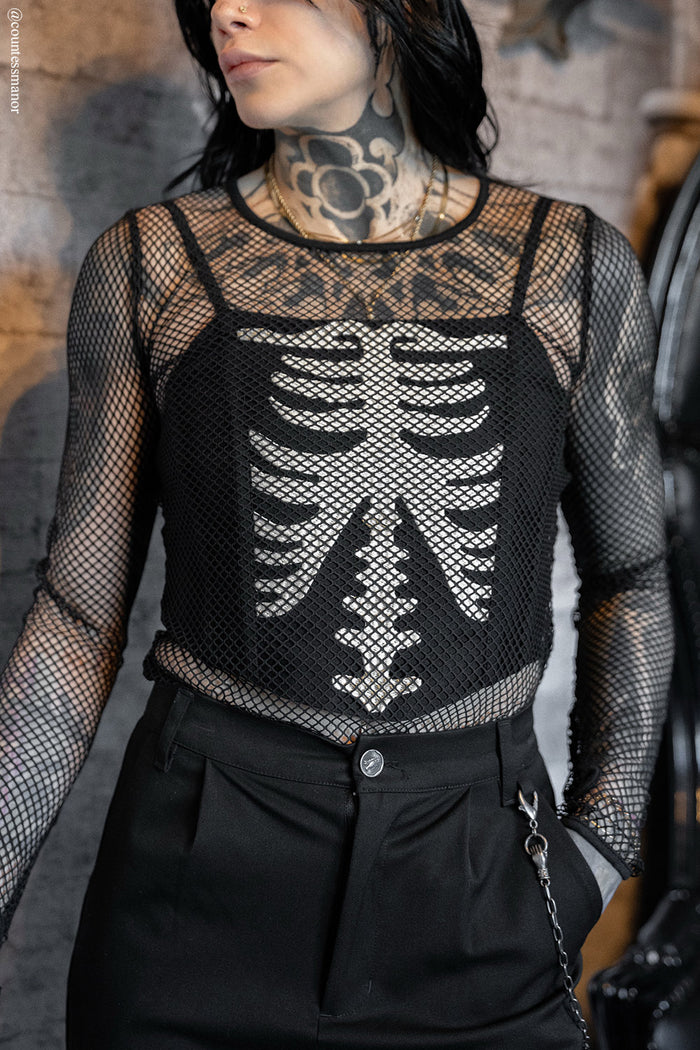 womens long sleeve emo black fishnet top with thumbholes