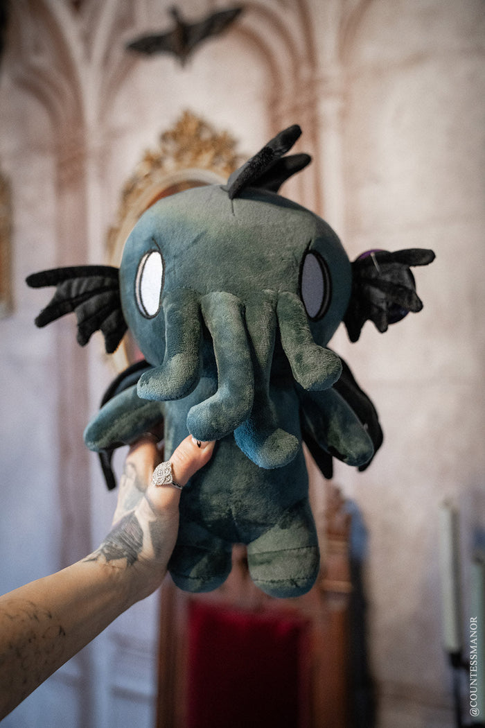 creepy cute whimsical Cthulhu stuffed animal plushie toy
