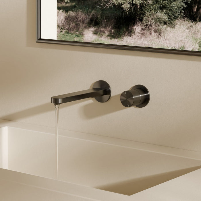 Nero Pure SS316L Round Bath Spout Only Graphite