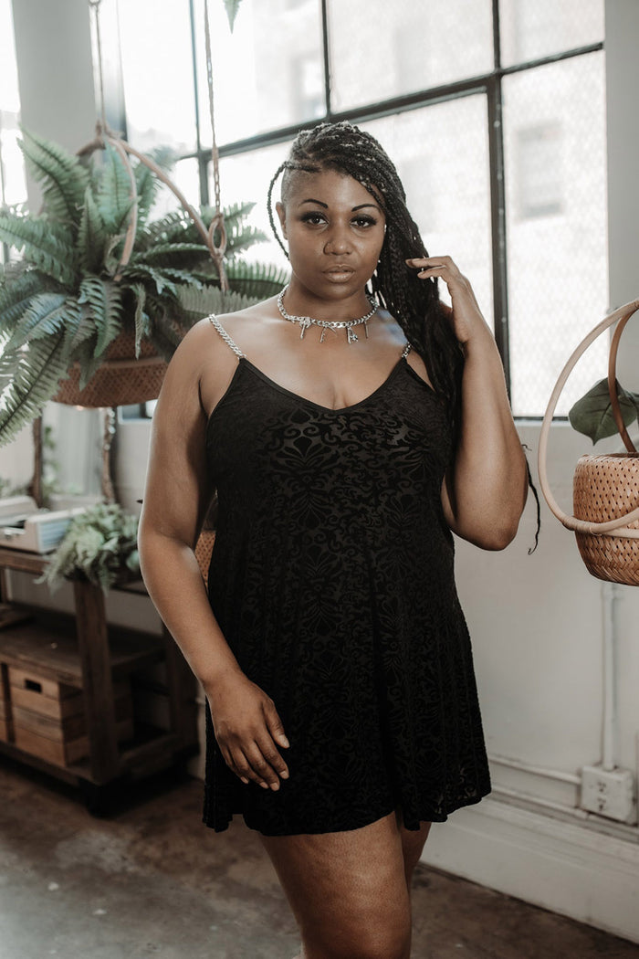 mini short plus size black dress