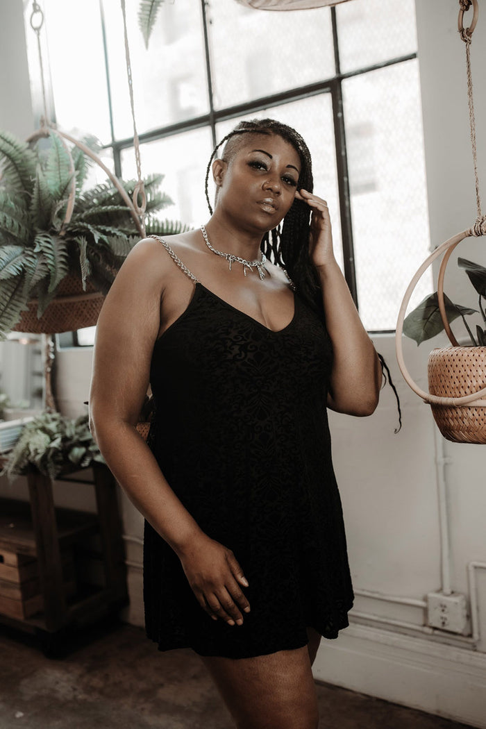 plus size black dress