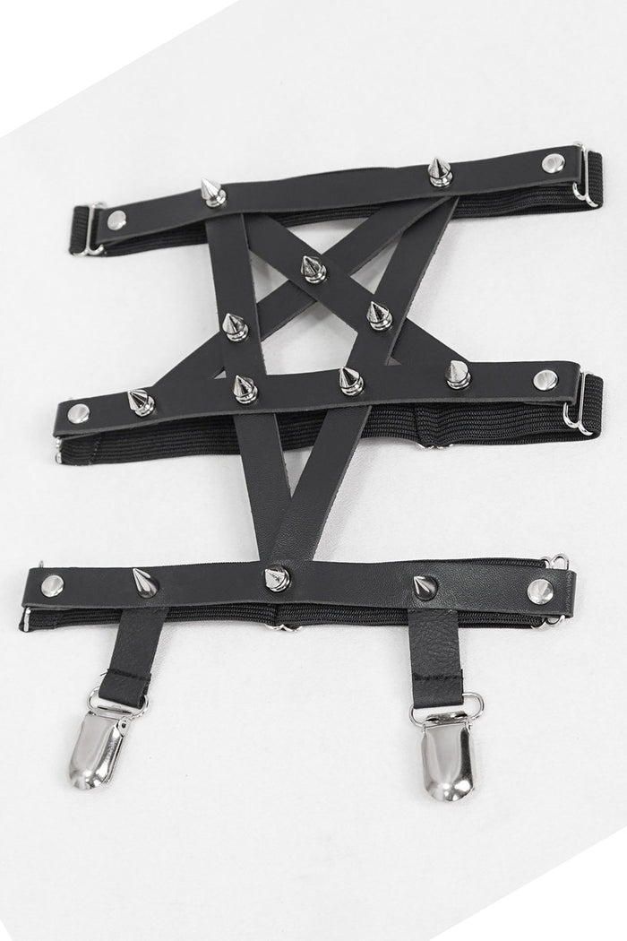 garter with star shape