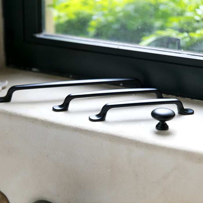 Turner Hastings Tutto 224mm Pull Handle Matte Black TU224CB-MB - The Blue Space
